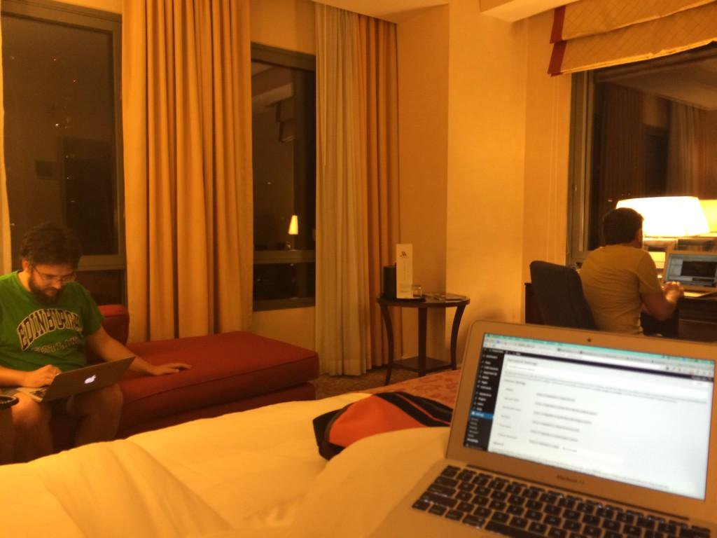 RT @HotchkissWeb: Hard at work&hellip;