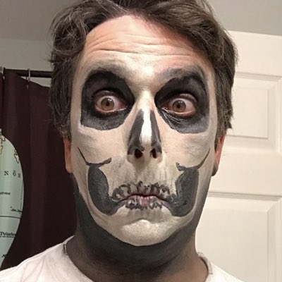Happy October! #NewProfilePic https://t.co/o8dBe3lVop